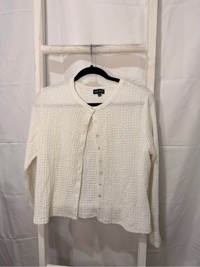 Modern Works Cream Textured Button-Front Cardigan